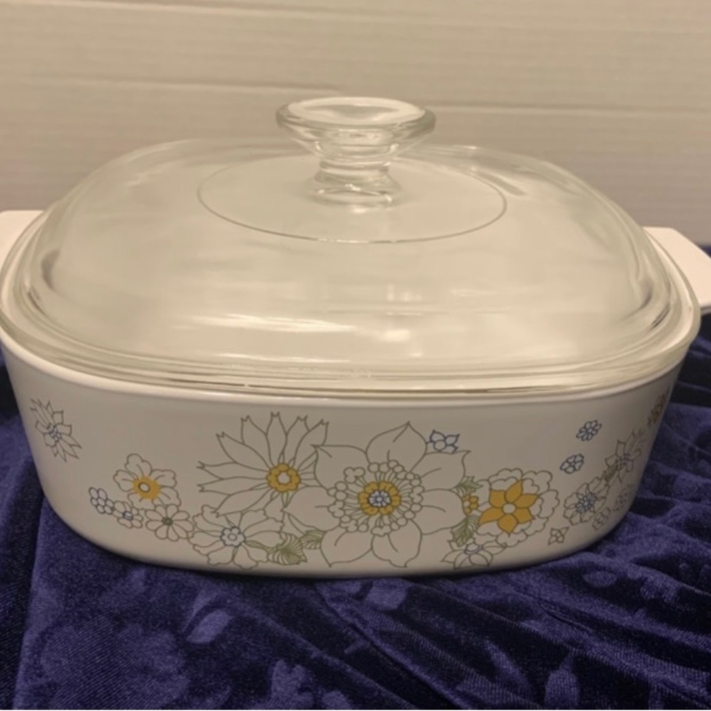 Vintage Corningware Floral Bouquet 2qt